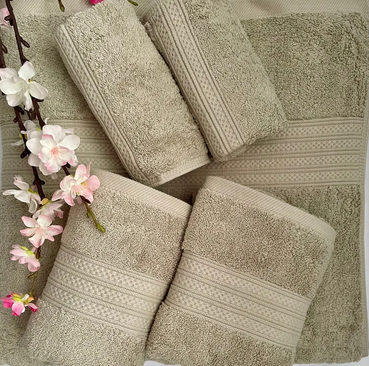 Couture - Great Value Pack (1 Bath Sheet, 2 Hand Towel, 2 Face Washer), source gallery image 01