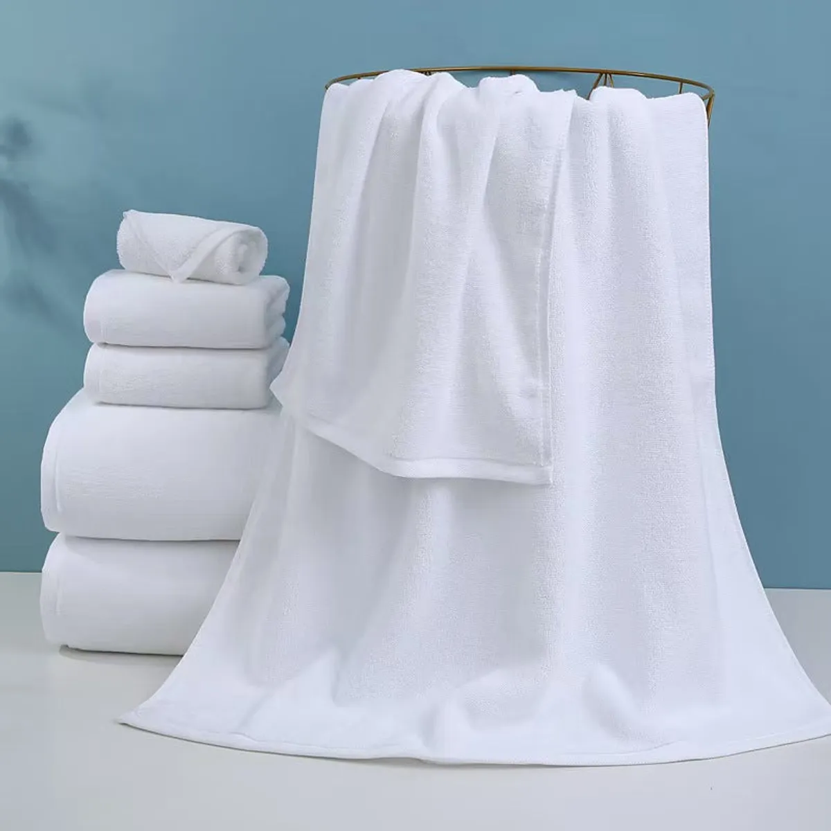 Glowyt - Bargain Blowout (1 Bath Towel, 1 Hand Towel, 1 Face Washer), source gallery image 01
