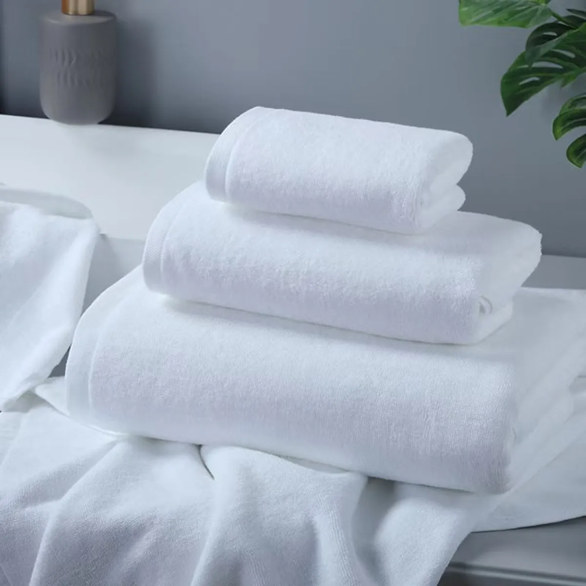Glowyt - Super Saver (2 Bath Towel, 2 Hand Towel, 2 Face Washer), source gallery image 01